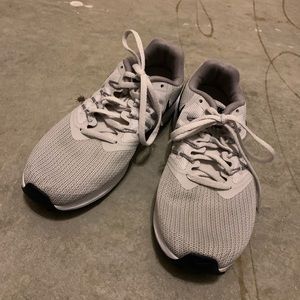 Nike Swift Run Sneakers